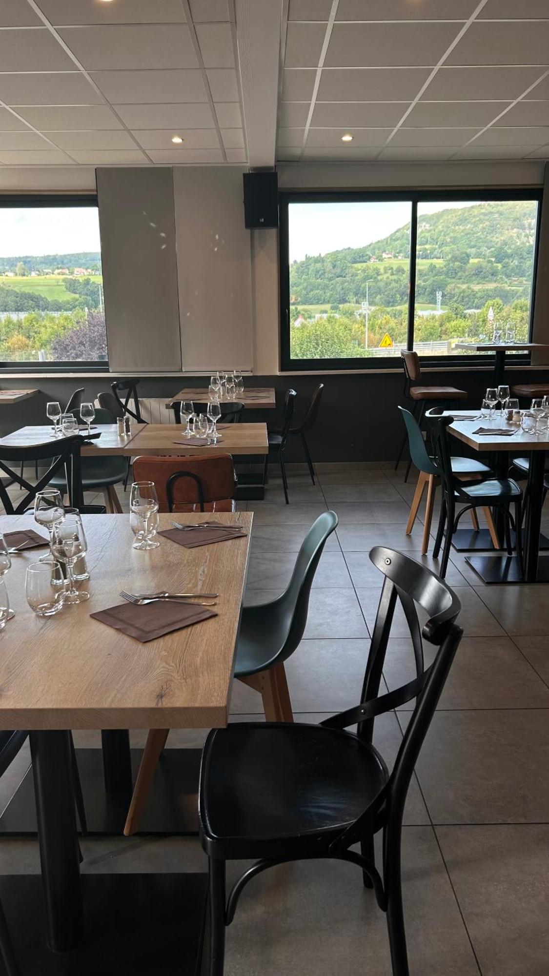 Beaujour & Bonsoir Hotel - Restaurant Villy-le-Pelloux ภายนอก รูปภาพ
